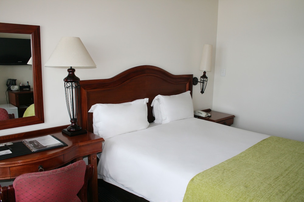 Premier Hotel Regent East London 11/59