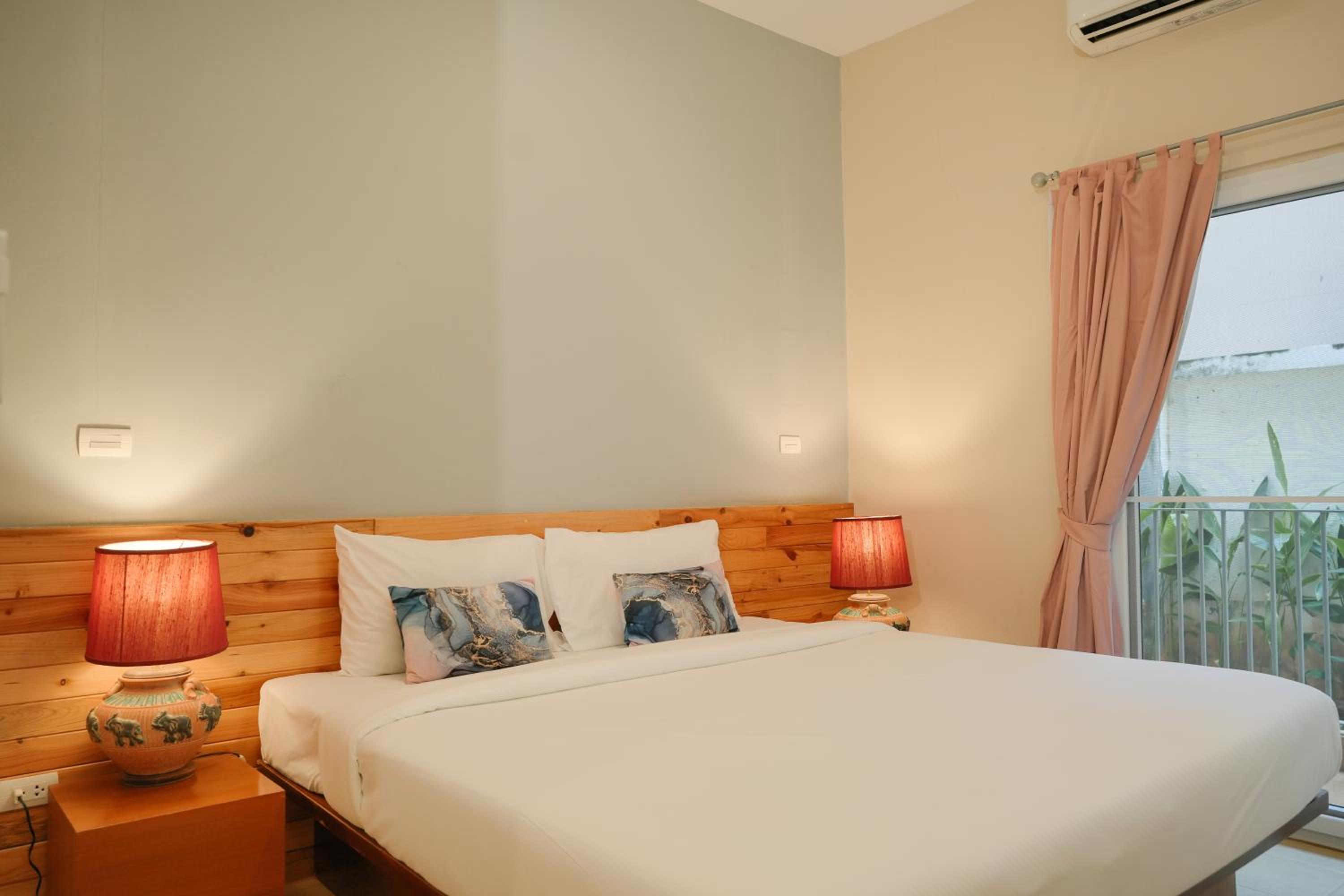 Smart, Deluxe, Double Bed