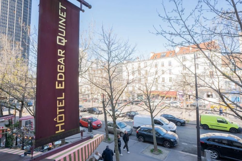 Edgar Quinet Hotel 35/37