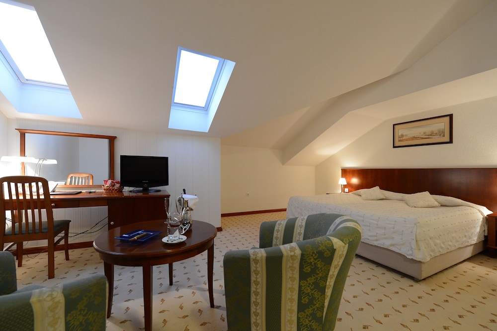 Hotel Orasac 25/46