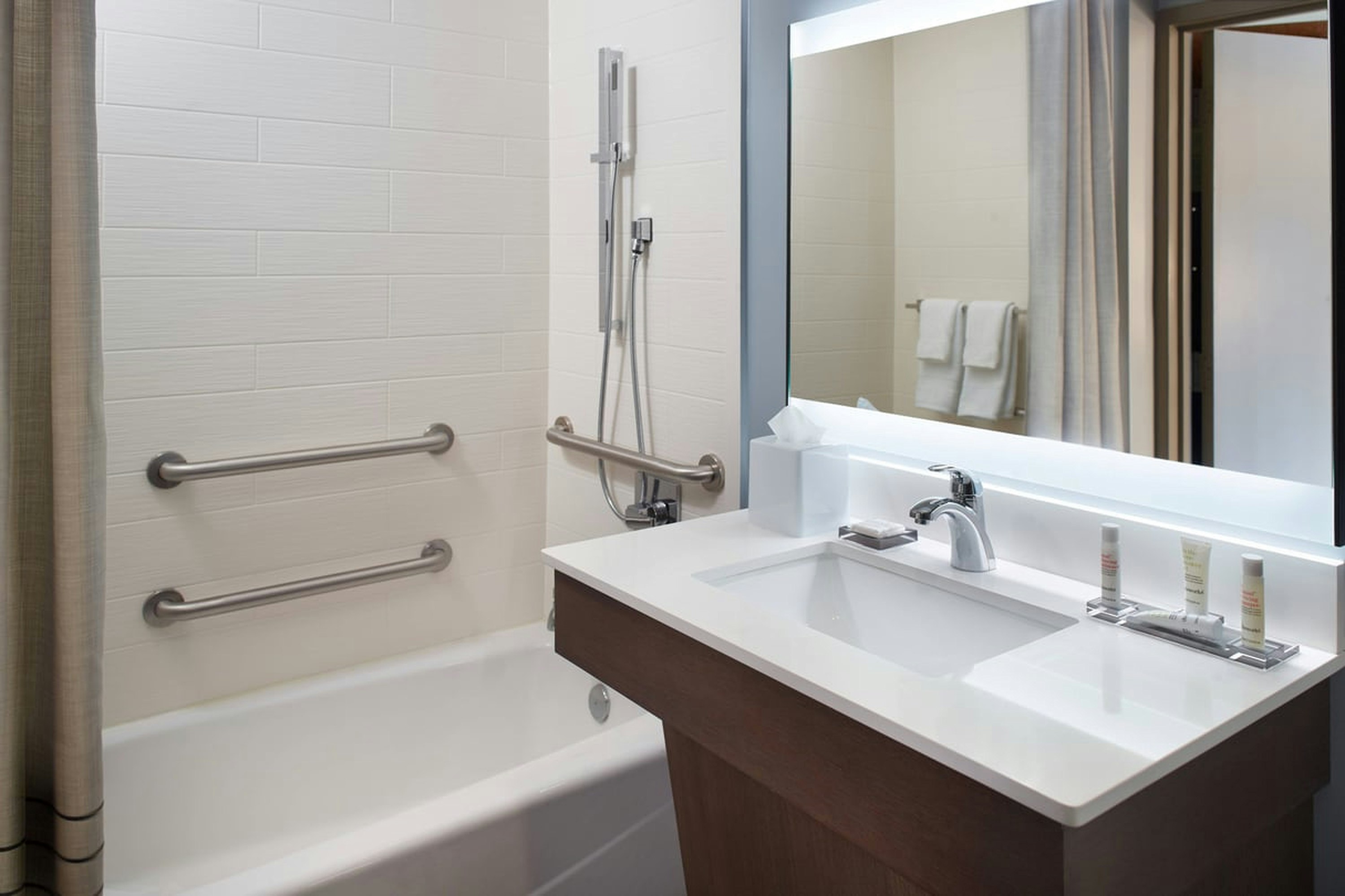 Atlanta Evergreen Lakeside Resort 49/50