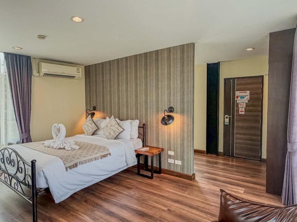 CHIANG MAI THAI HOUSE 23/71