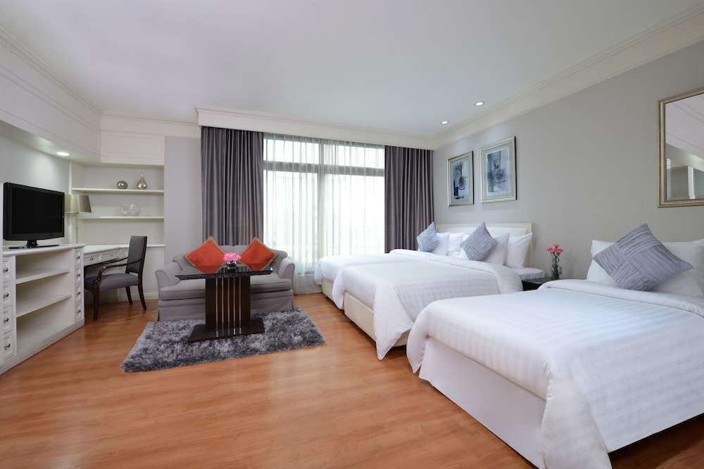 Centre Point Hotel Chidlom 5/68