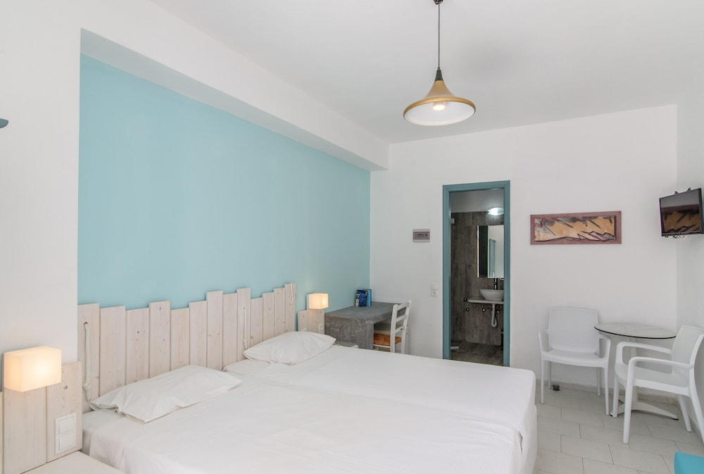 Iris Boutique Hotel 5/35