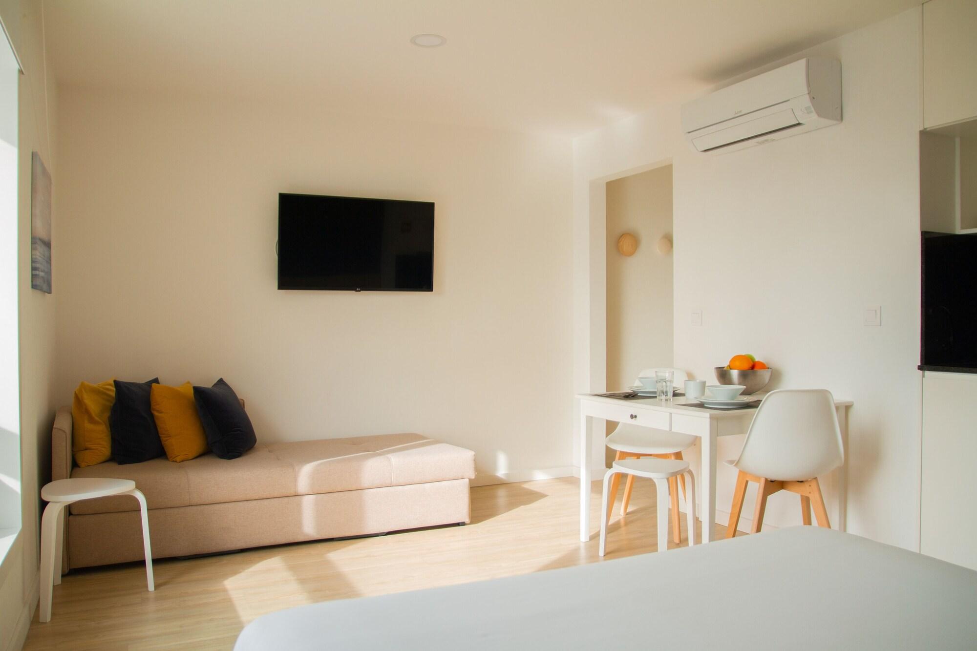 Room Select Porto Suites 11/34