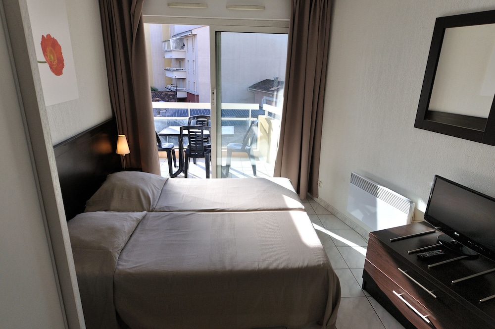 ResidHotel Cannes Festival 19/34