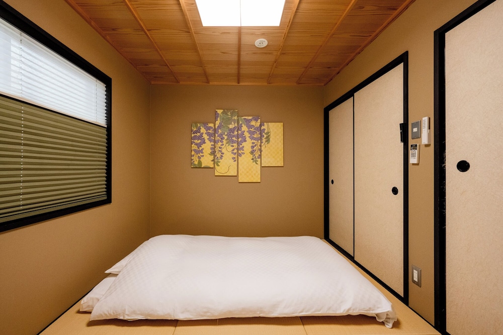 Rinn Gion Yasaka South Kikyo 13/75