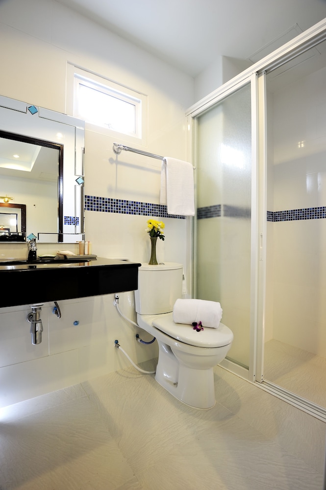 Ruen Buathong Boutique Guest House 62/64