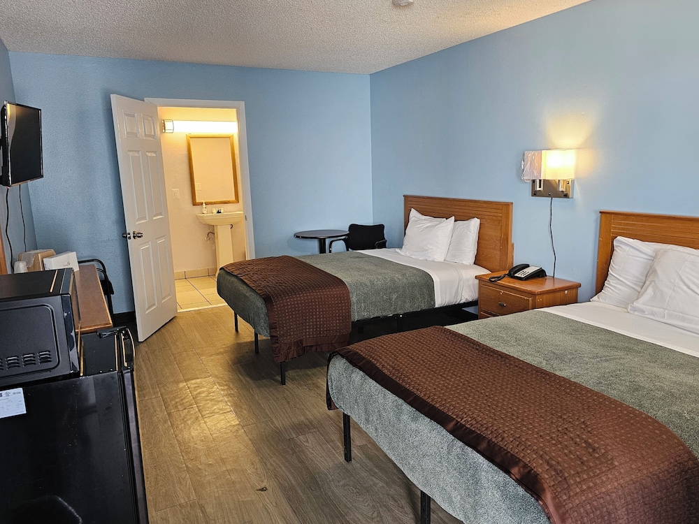 Sumner Motor Inn 13/55