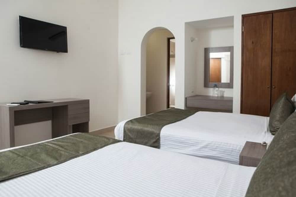 Hotel La Riviera 16/39