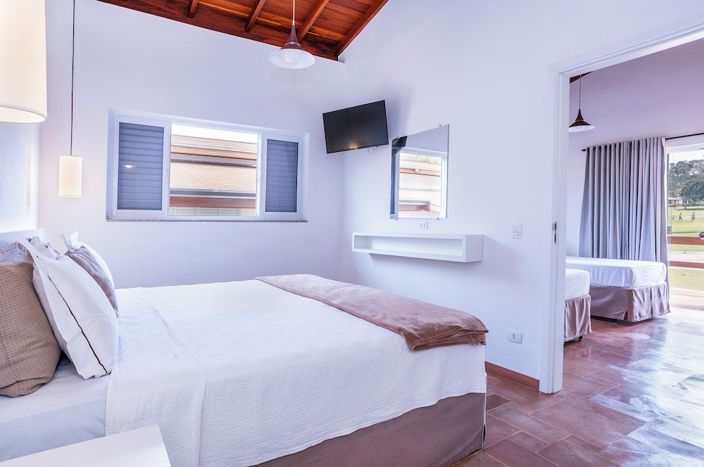 Premium, Chalet, 1 Double and 3 Single Beds