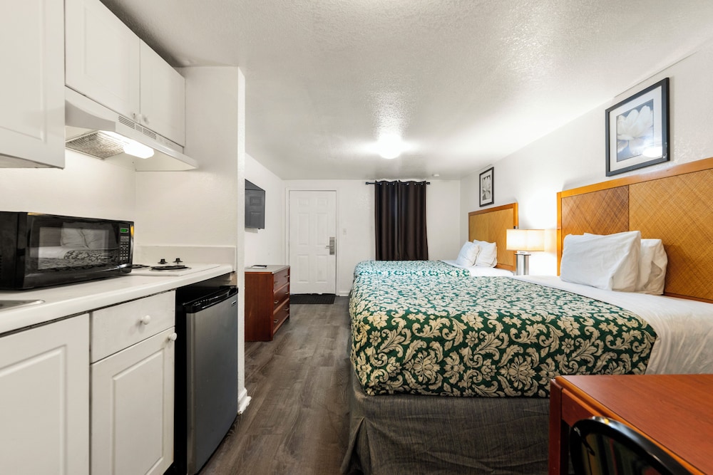 Stay Lodge 26/54