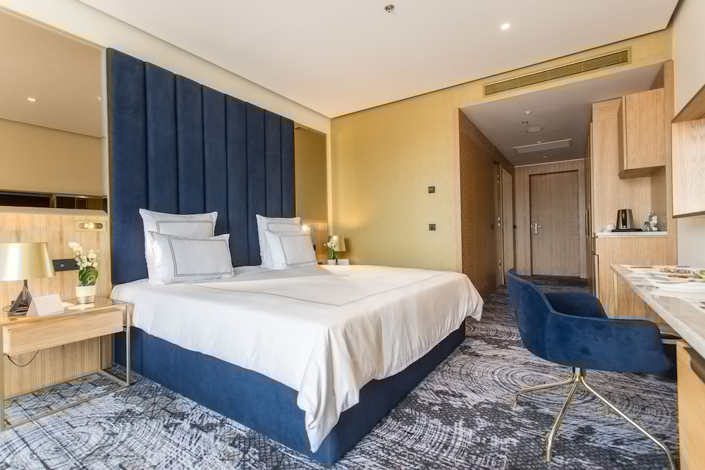 Swissotel Sarajevo 23/65