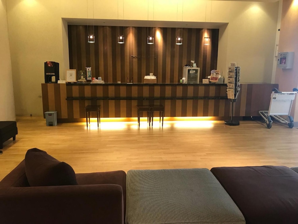 TWIN LEAVES HOTEL IZUMO 11/33