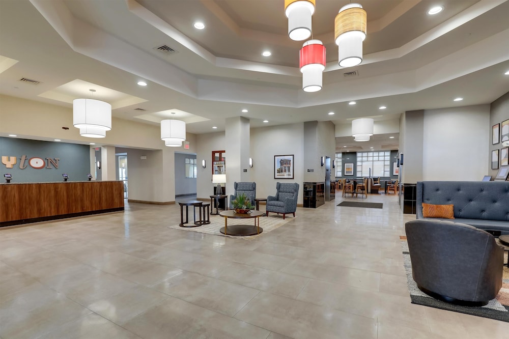 Drury Inn and Suites North Dayton 5/50