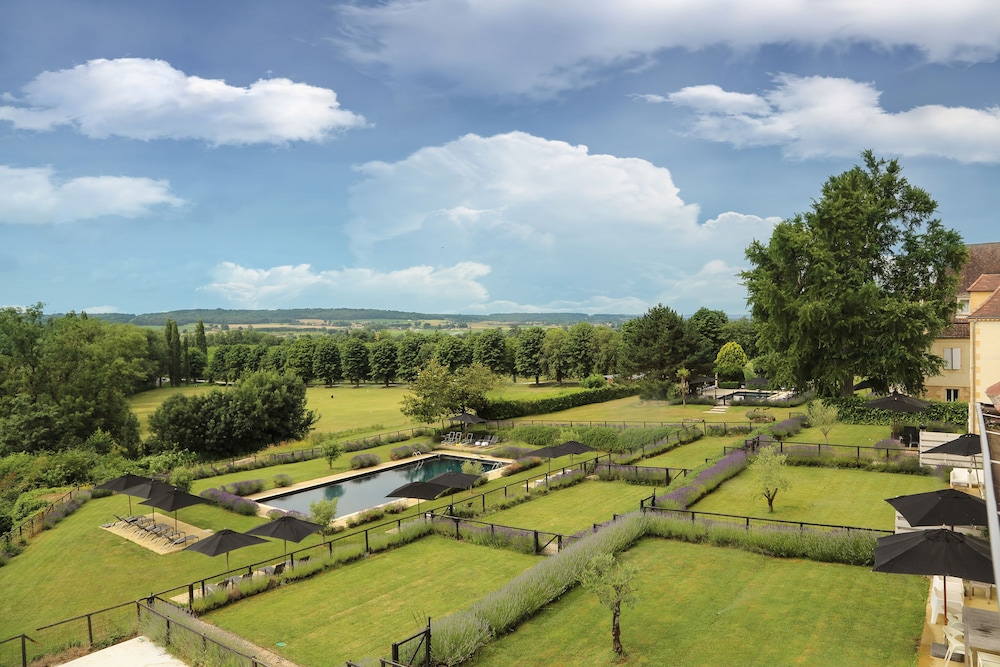 Chateau Les Merles 25/49