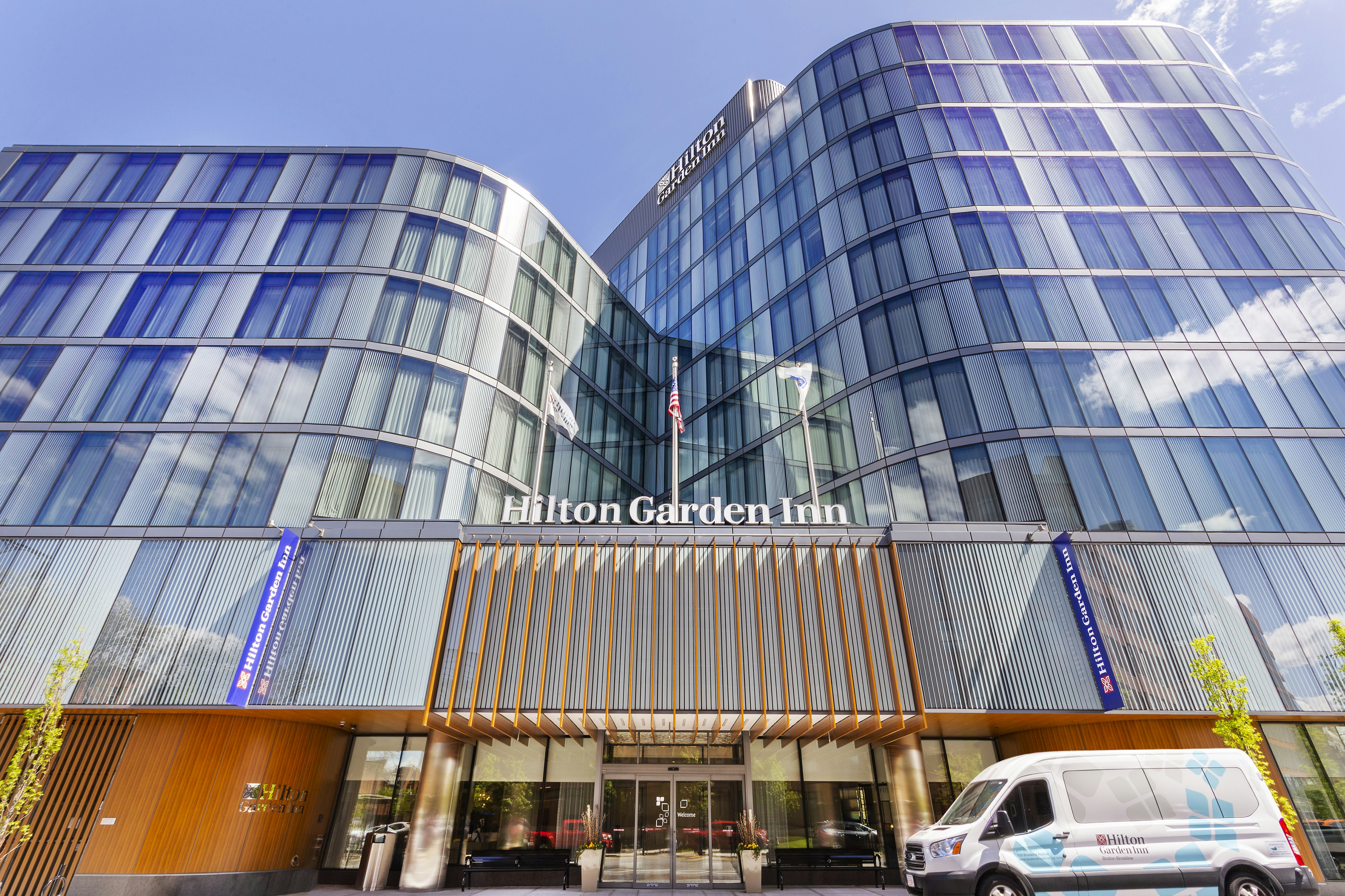HILTON GARDEN INN BOSTON BROOKLINE MA in BROOKLINE - MA