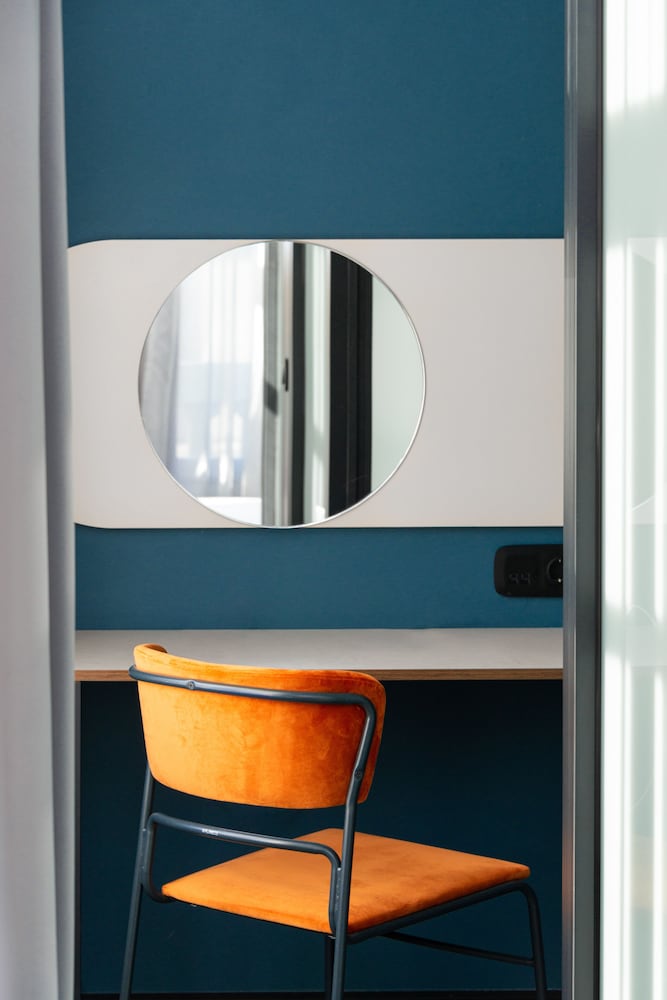Colors Urban Hotel 49/75
