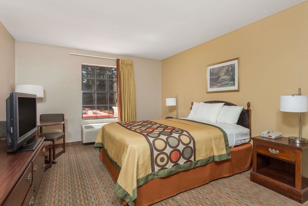 Quality Inn Cornelia GA 23/33