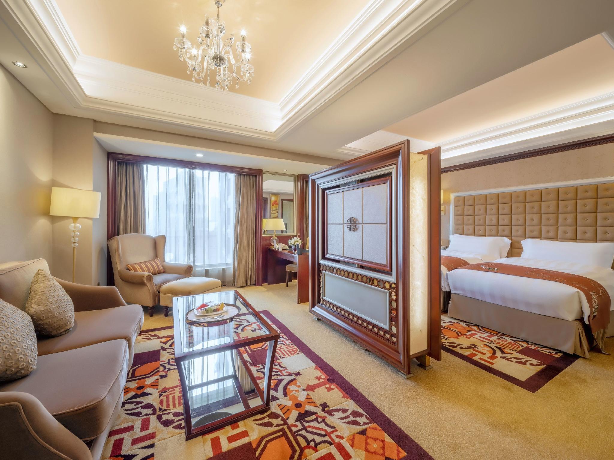 Shenyang Royal Wanxin Hotel 24/56
