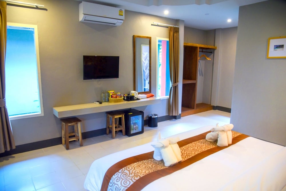 Frank Ao Nang Krabi Resort 9/68