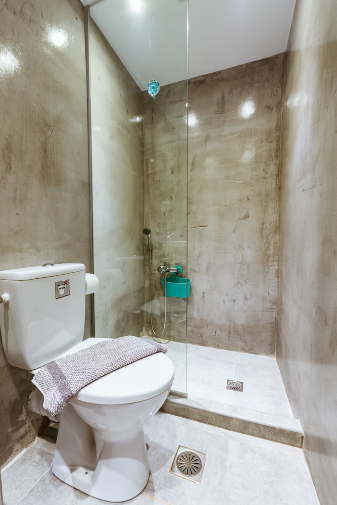 Gregory Comfort Hotel 46/46