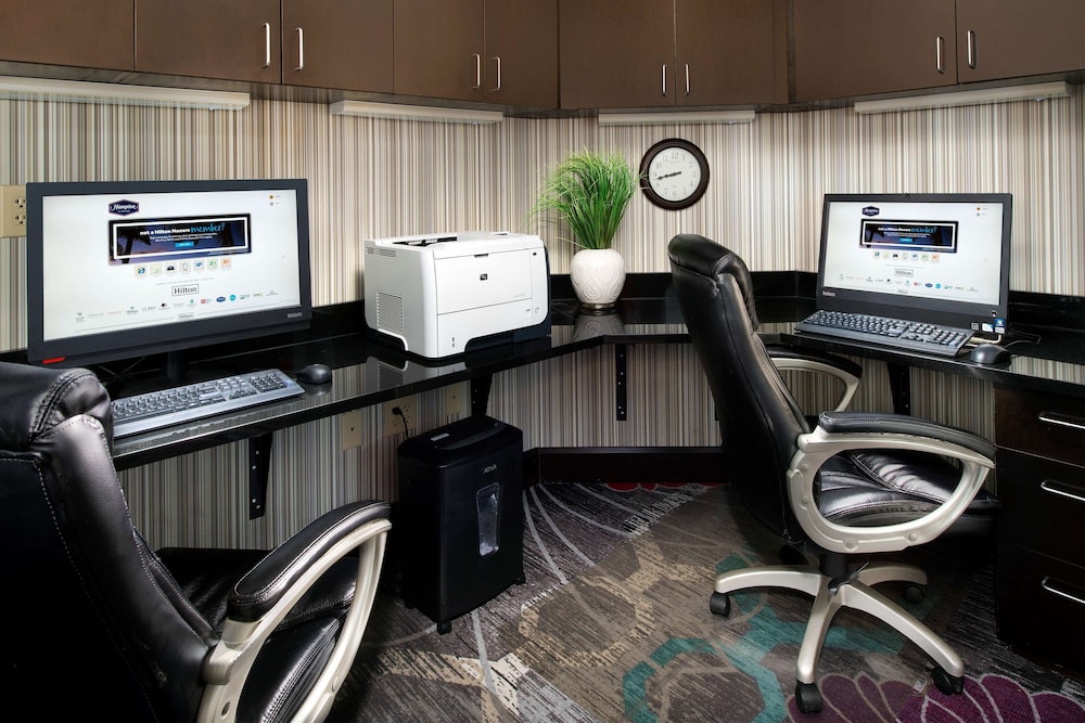 Hampton Inn and Suites Tupelo Barnes Crossing 34/50