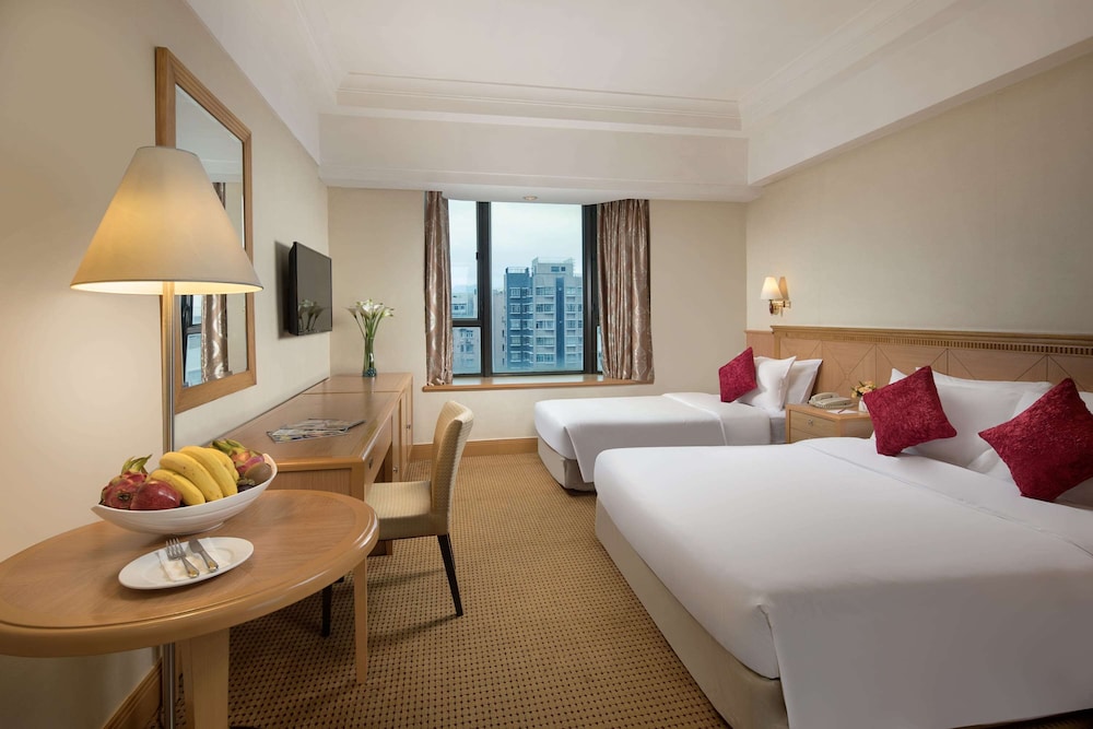 Ramada by Wyndham Hong Kong Grand View 10/36