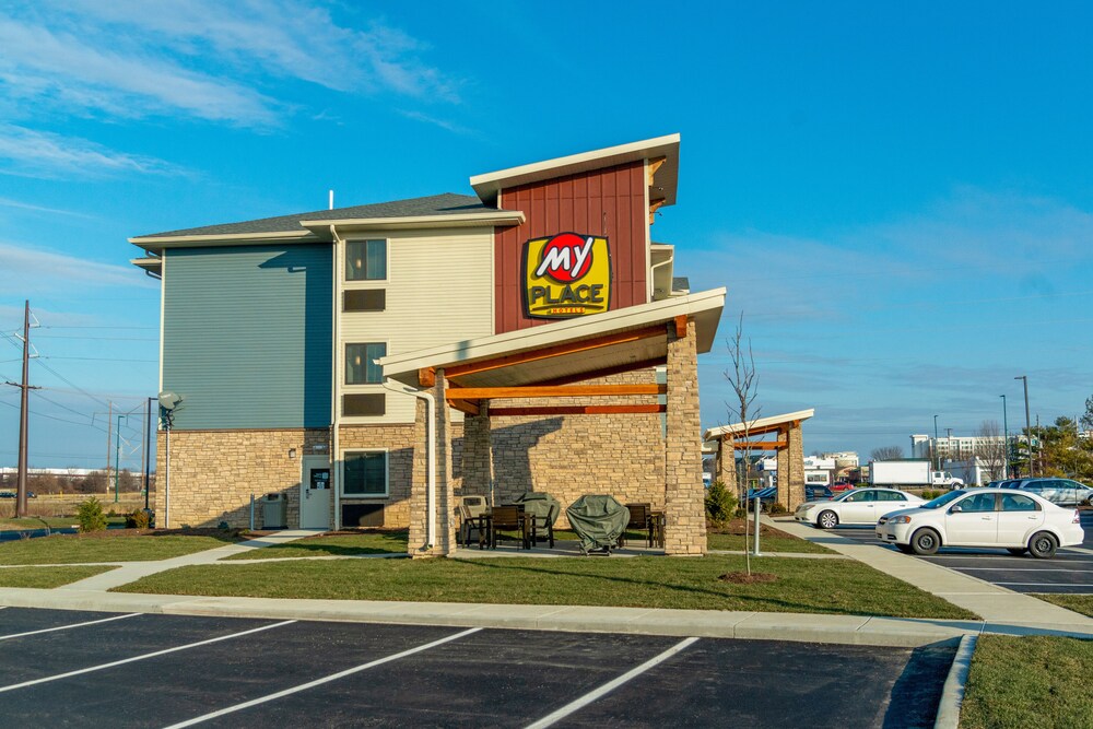 My Place Hotel Indianapolis Airport Plainfield 1/42