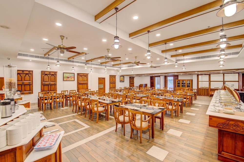 Sterling Guruvayur 34/41