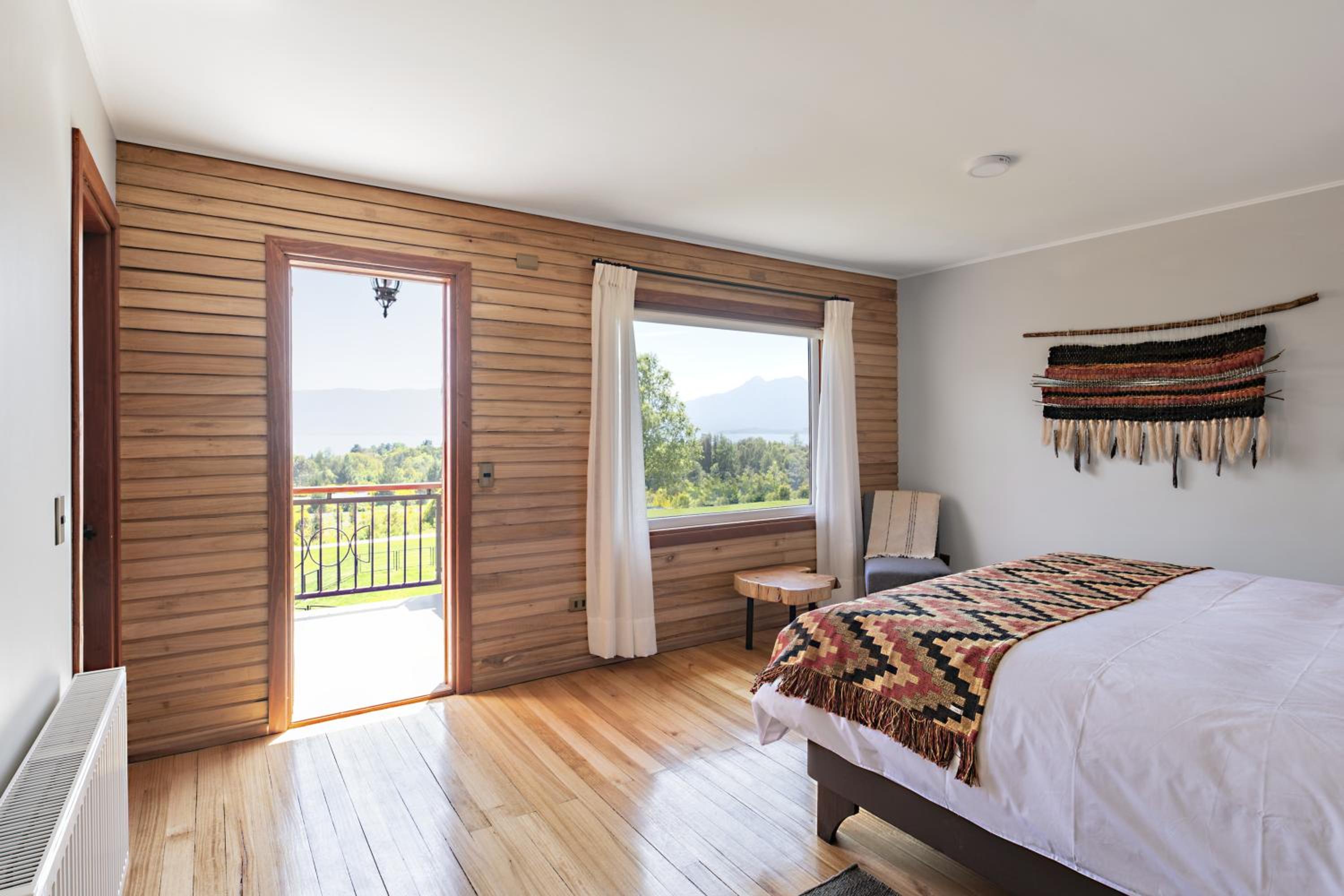 Room, Double or Twin Bed