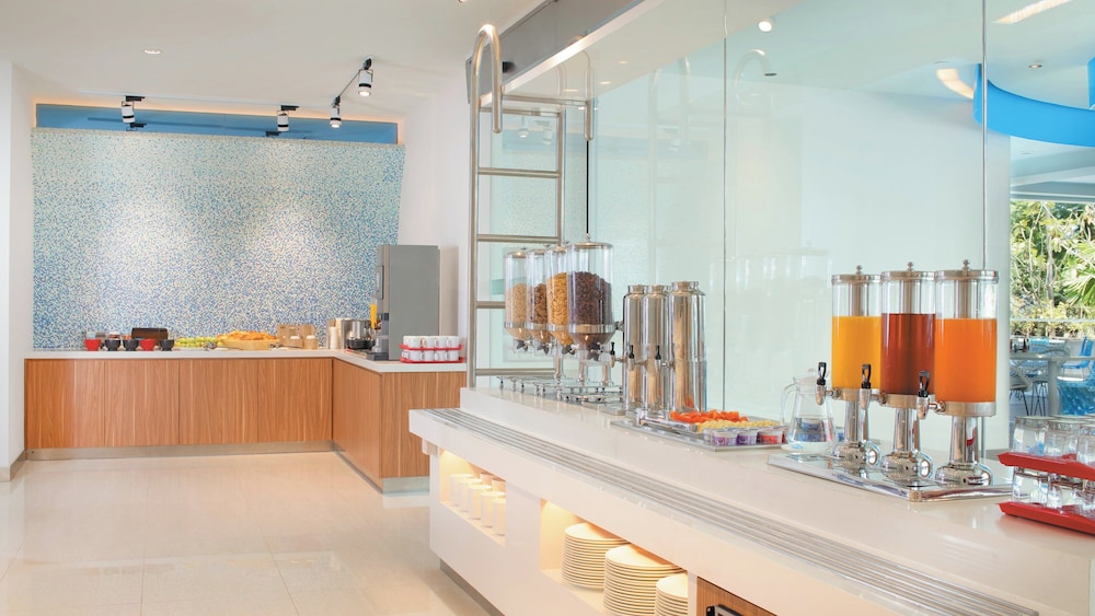 HOLIDAY INN EXPRESS BARUNA BALI 16/73