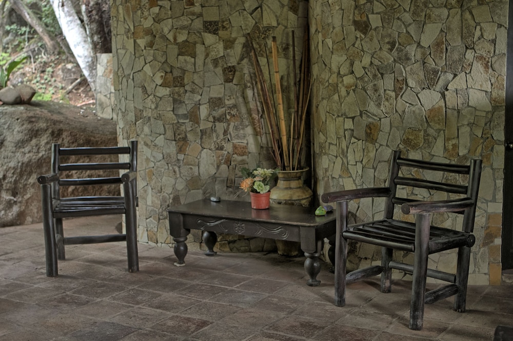 Canyon de La Vieja Lodge 30/63