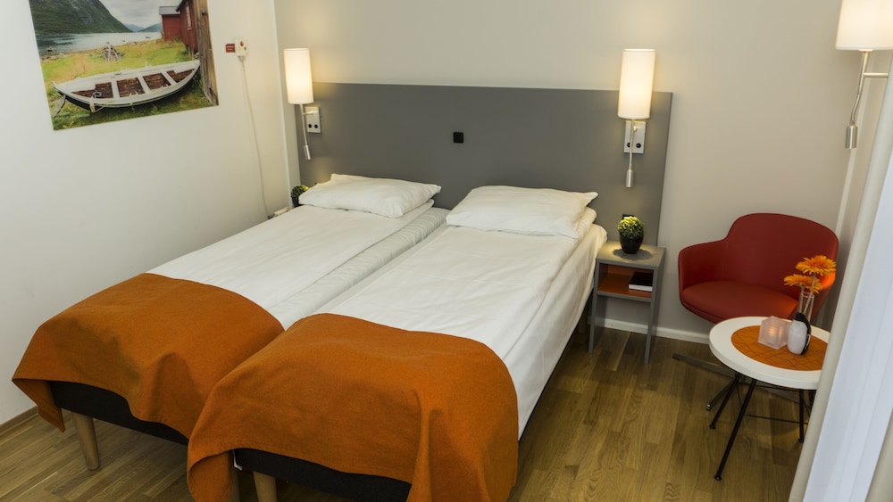 Pingvinhotellet UNN Tromso 3/36