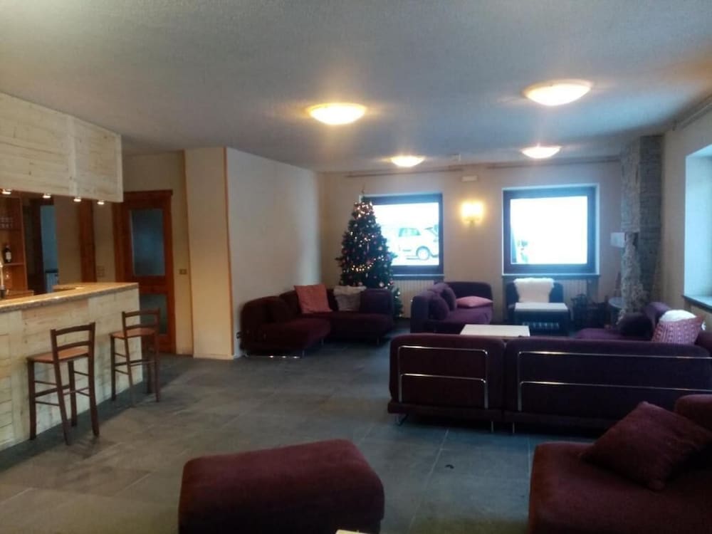 Hotel Sciatori 15/24