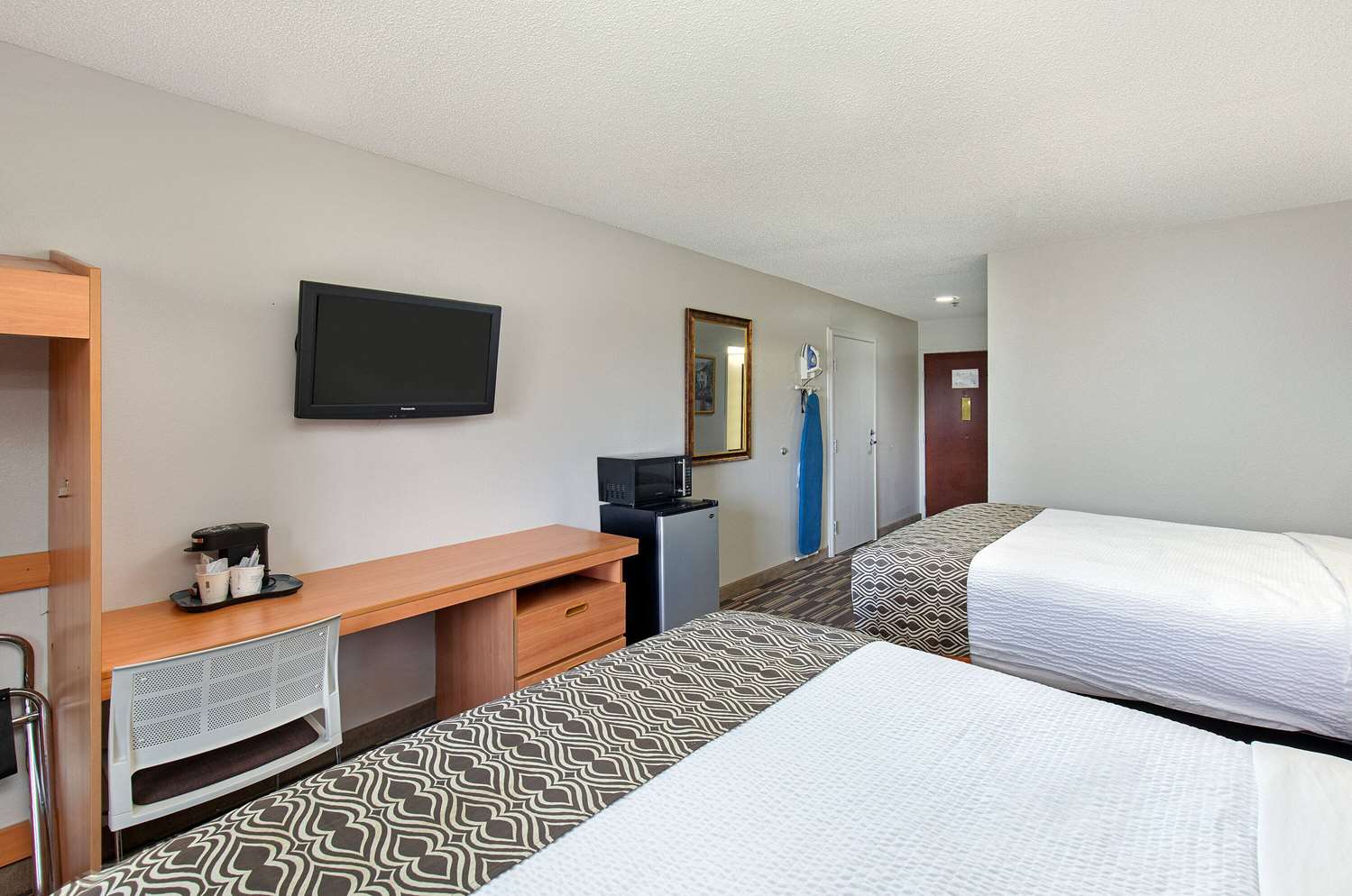 Microtel Inn And Suites Memphi 14/33