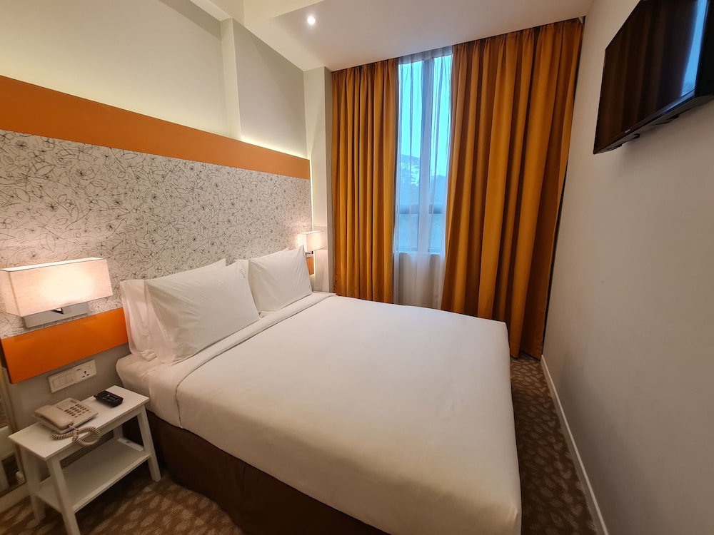 Holiday Inn Express & Suites Johor Bahru 19/62