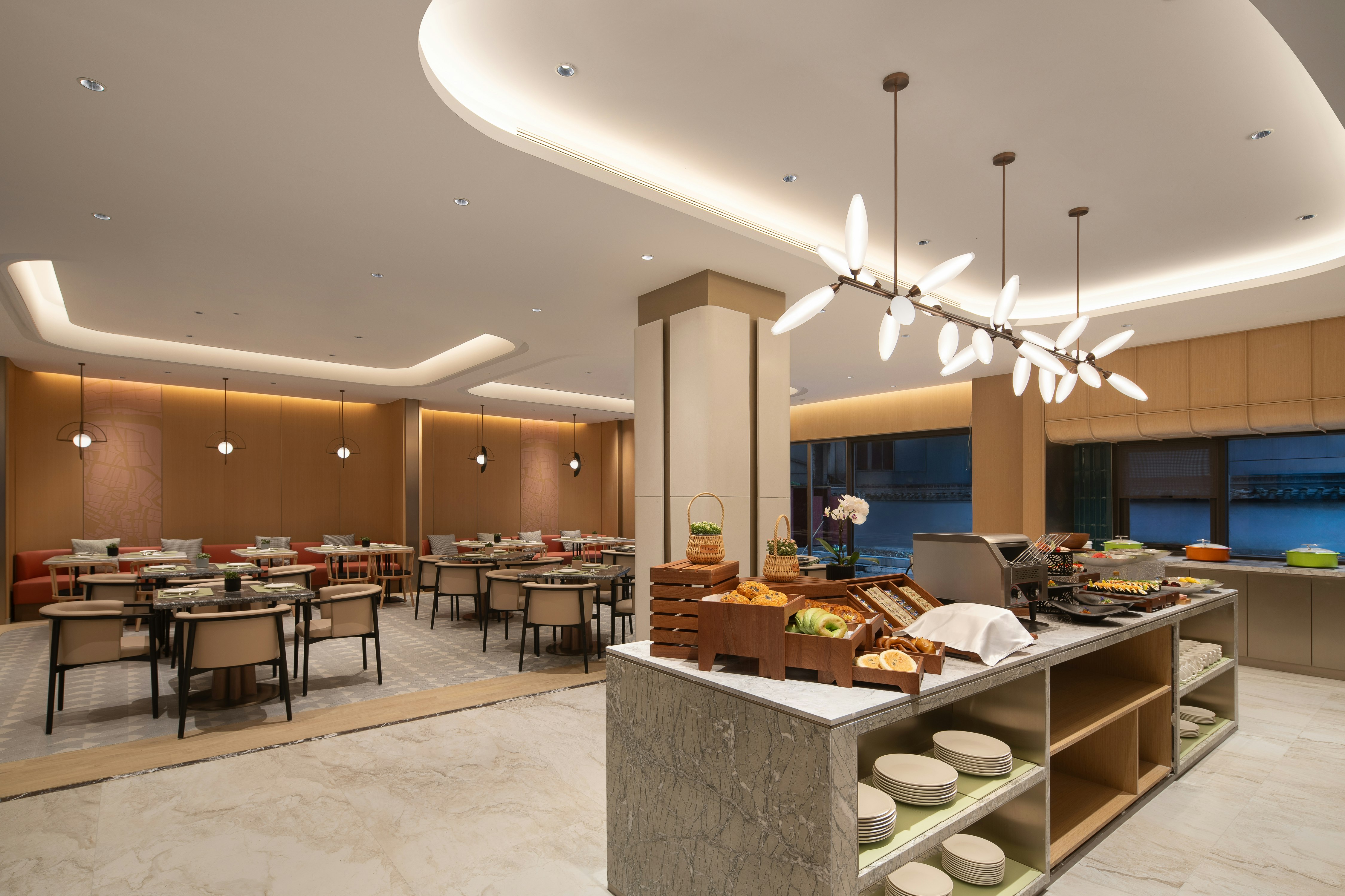 Hilton Garden Inn Shaoxing Lu Xun Native Place 10/18