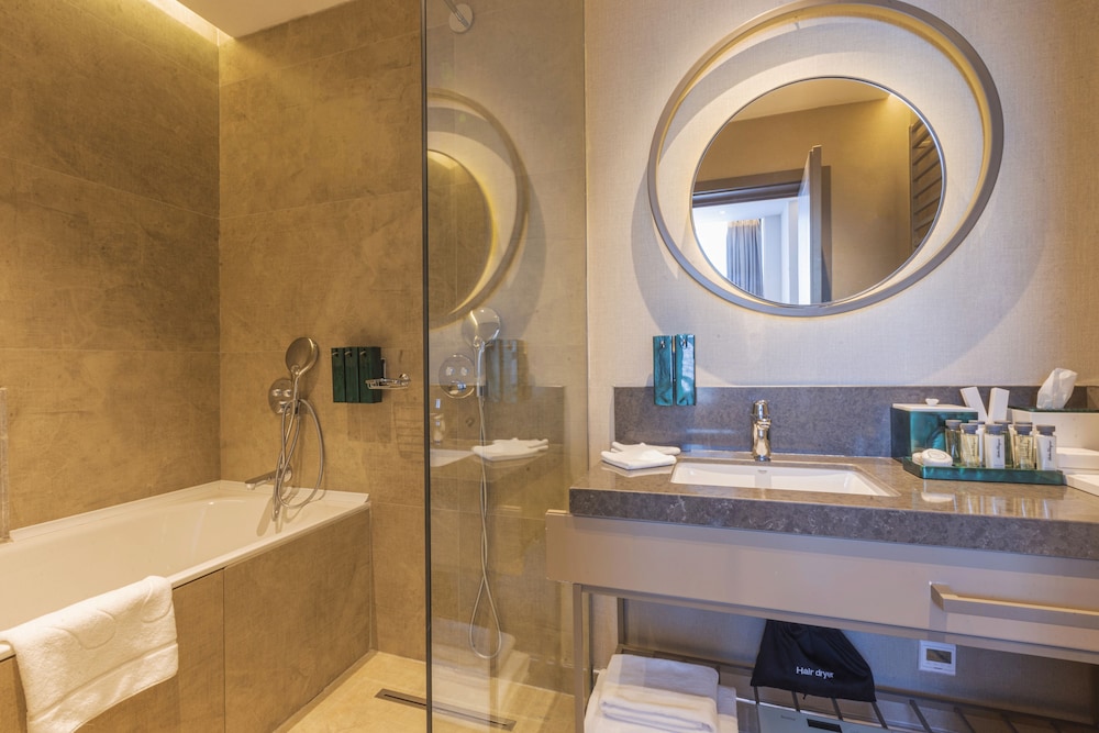 Wellness Park Hotel Bactria 54/56