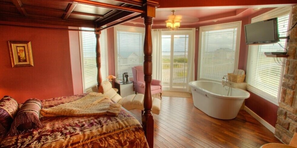 The Collins Inn And Seaside Cottages - Adults Only 46/77