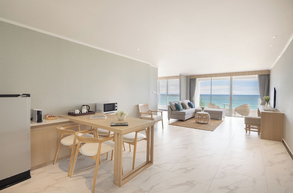 Eastin Resort Rayong 57/75