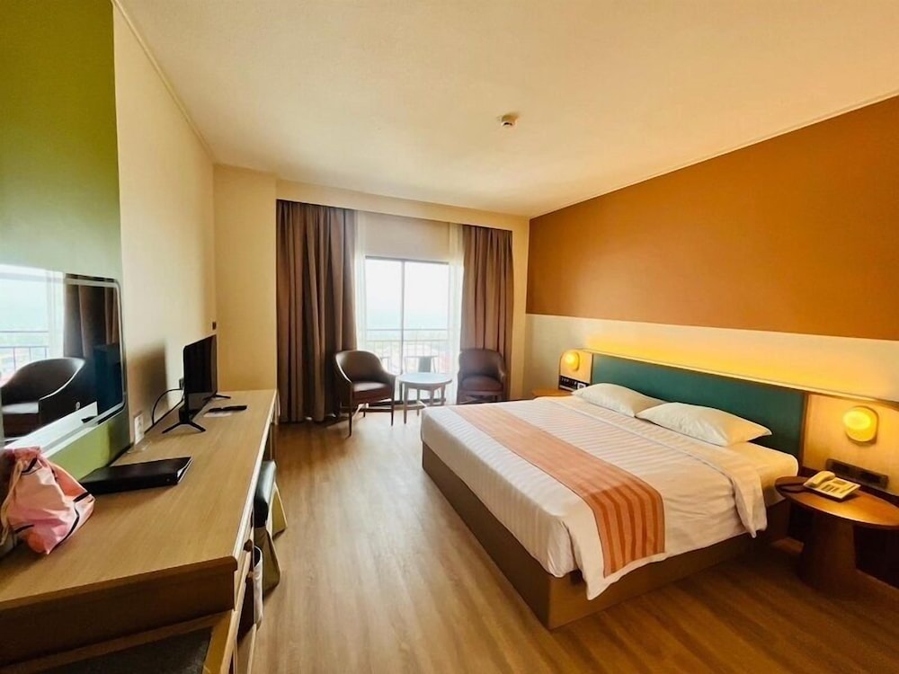 Asia Cha Am Hotel 10/50