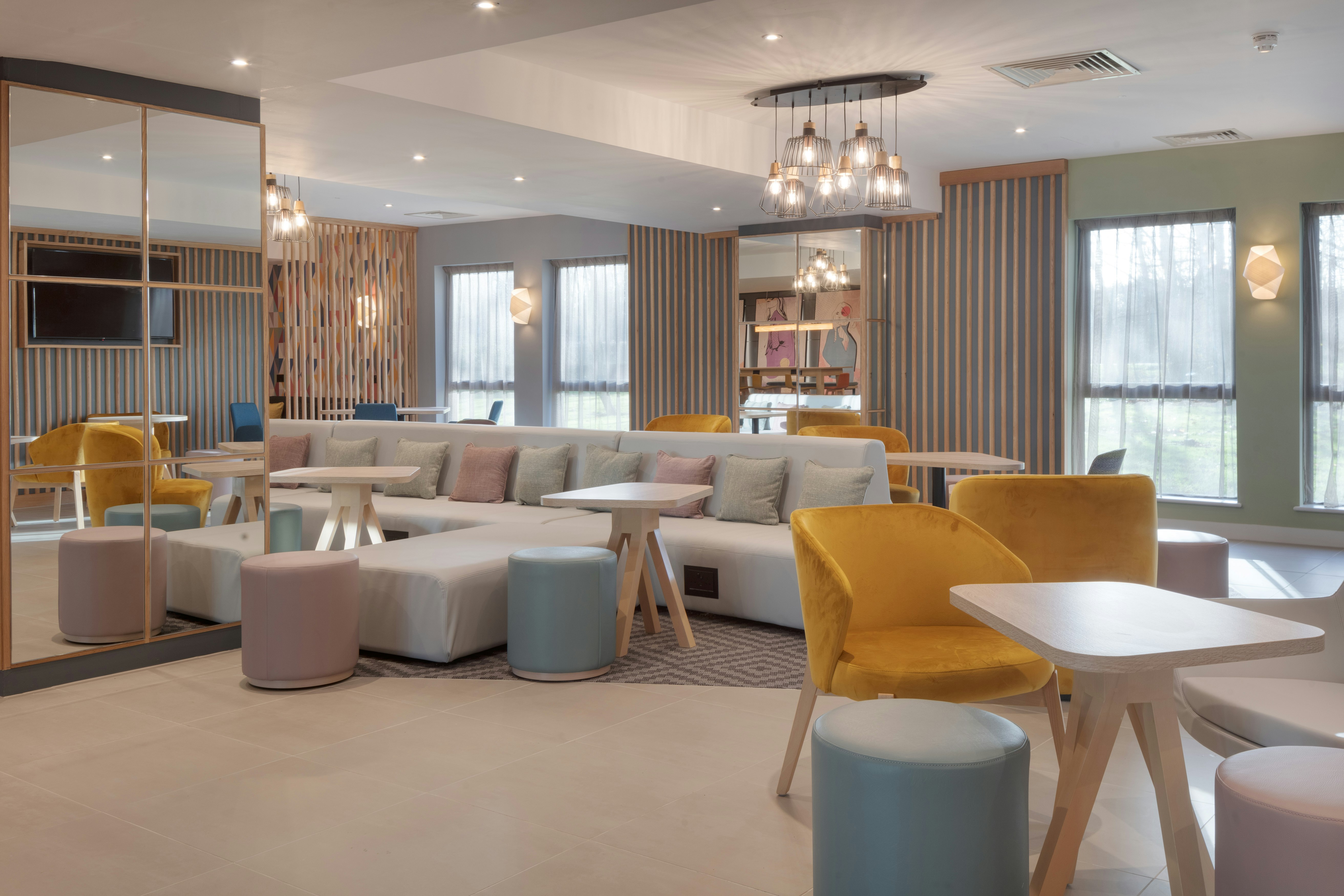 Hampton By Hilton Corby Kettering 8/11