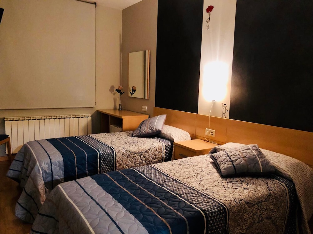 Hotel Viñas 17 5/27