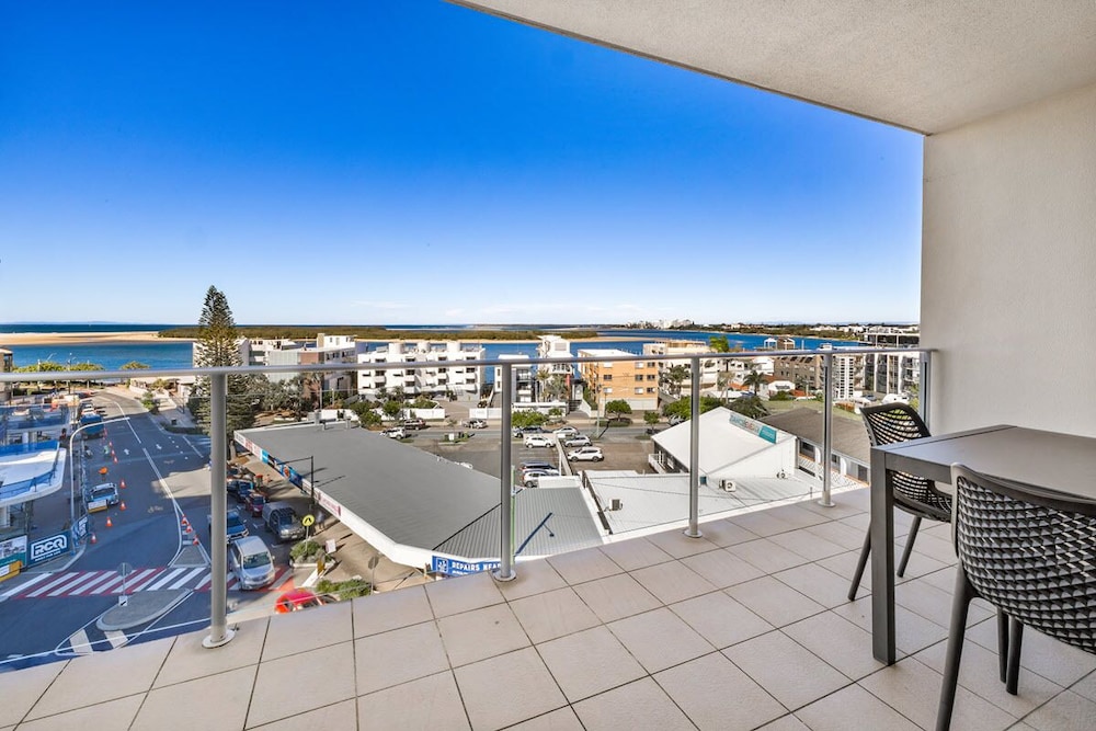 Ocean Views Resort 61/70