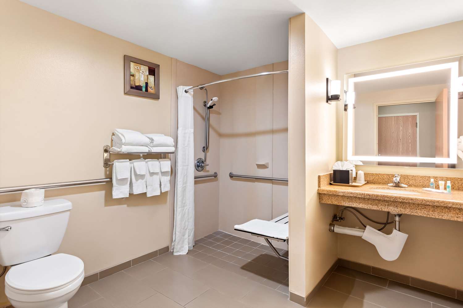 Comfort Suites Gulfport Central, MS 48/49