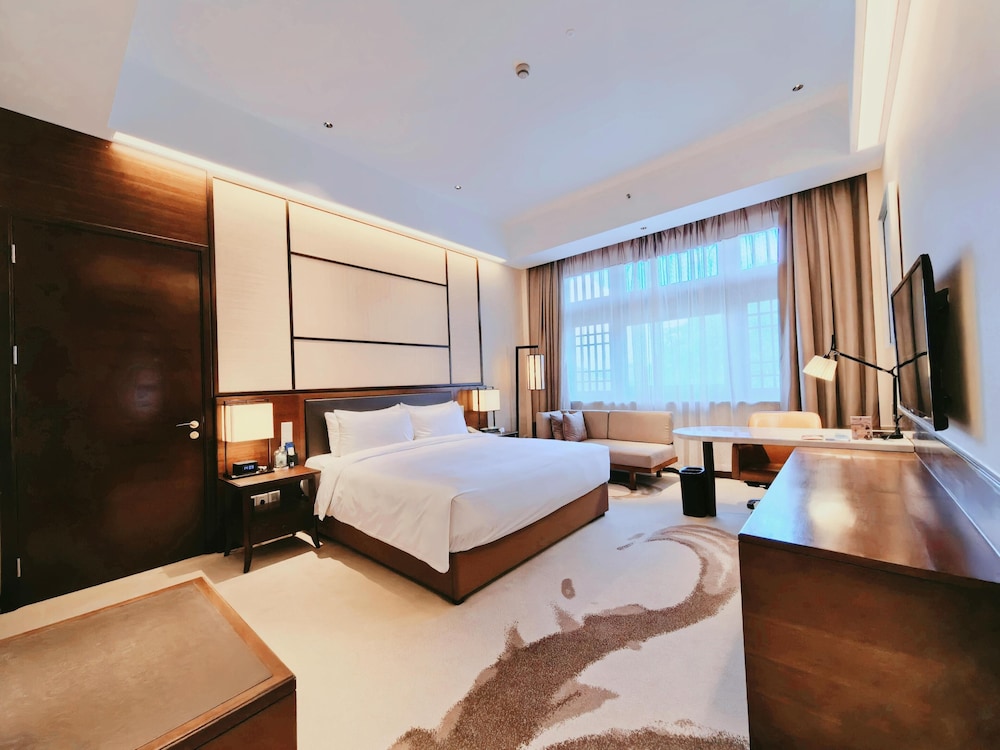 Radisson Blu Resort Wetland Park Wuxi 14/49