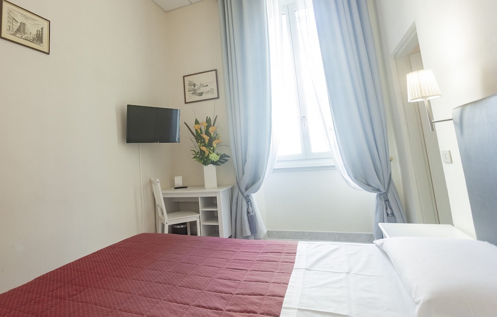 Hotel St James 25/50
