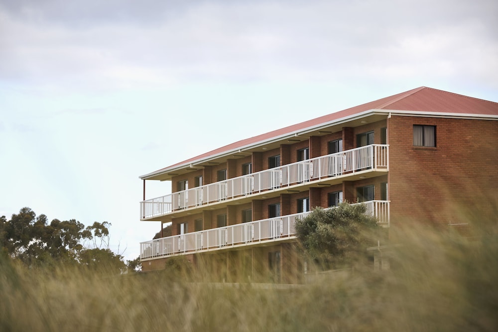 Swansea Waterloo Inn 1/50