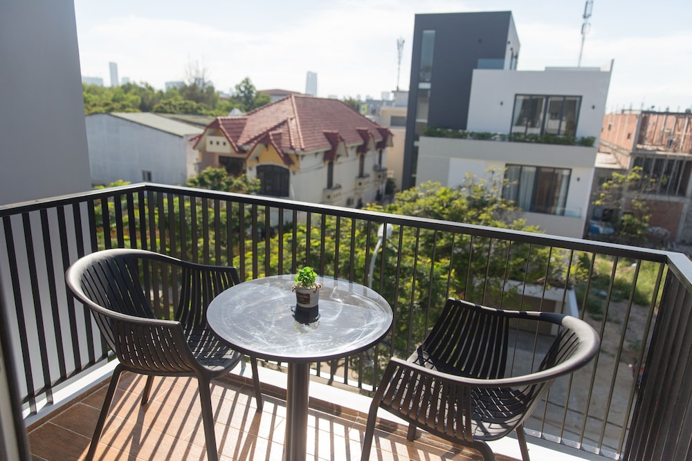 Sanayen Villa & Residences 43/50